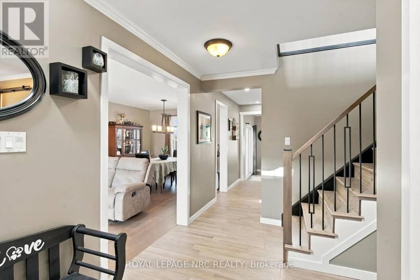 158 Confederation Avenue, Thorold, photo 4
