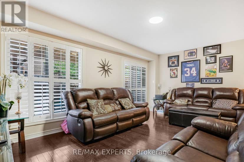 38 Betty Nagle Street, Toronto, photo 5