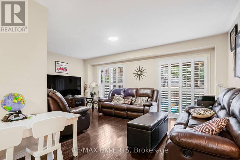 38 Betty Nagle Street, Toronto, photo 6