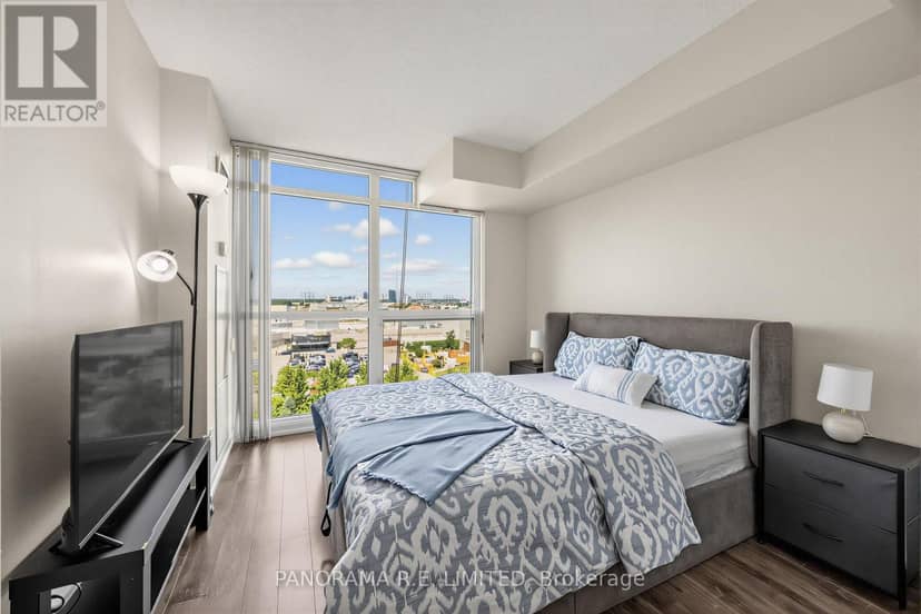 807 - 215 Sherway Gardens Road — photo 10 of 34