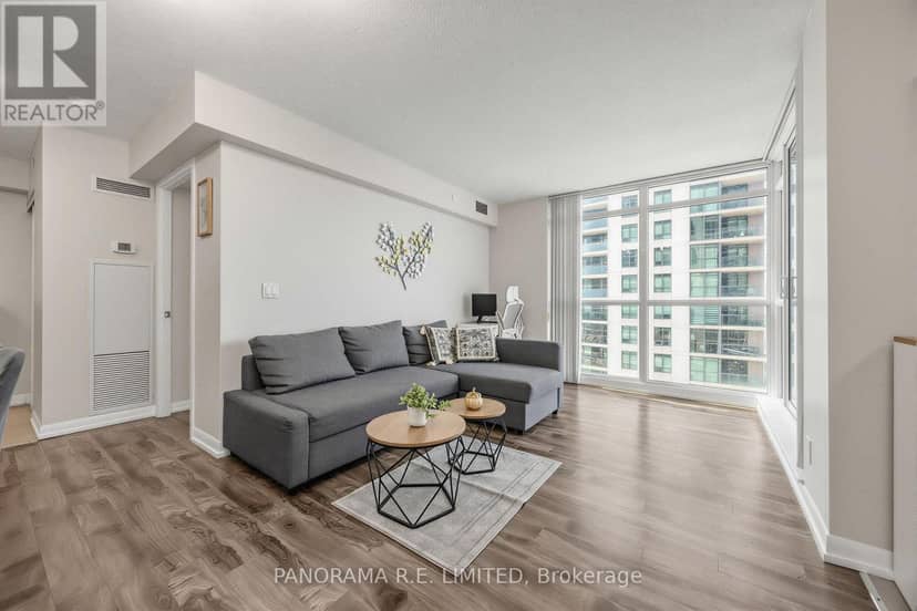 807 - 215 Sherway Gardens Road — photo 3 of 34