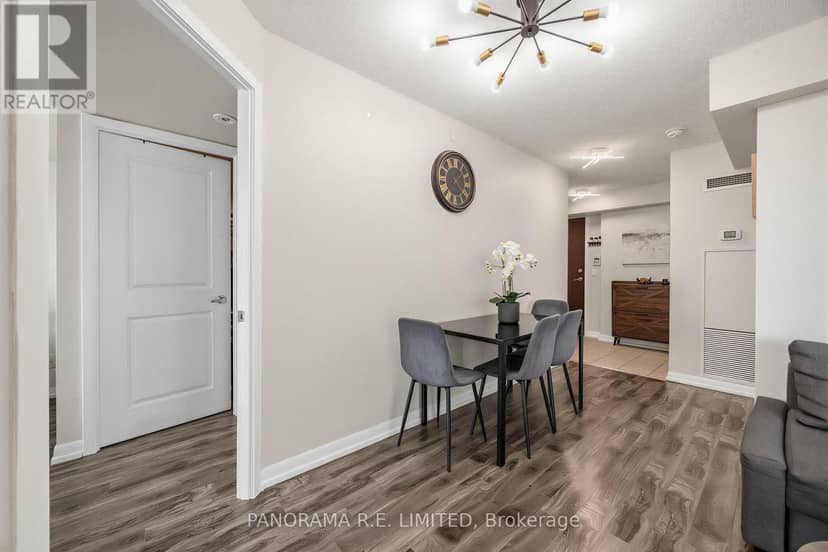 807 - 215 Sherway Gardens Road — photo 6 of 34