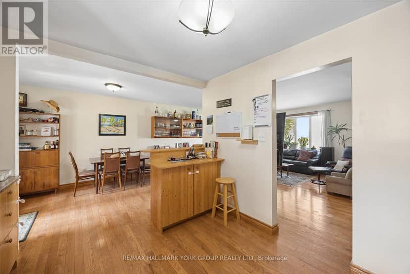 54 North Street — photo 7 of 40