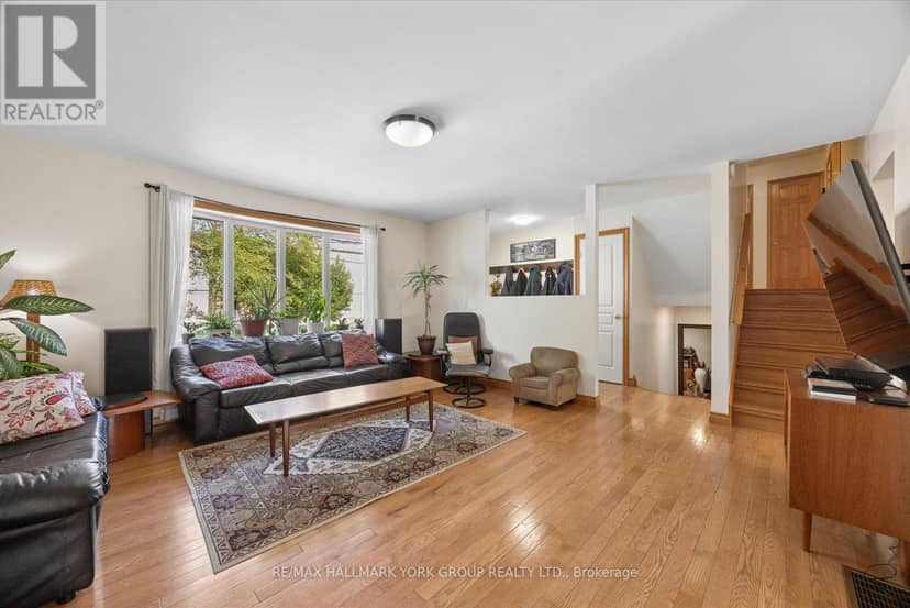54 North Street — photo 3 of 40