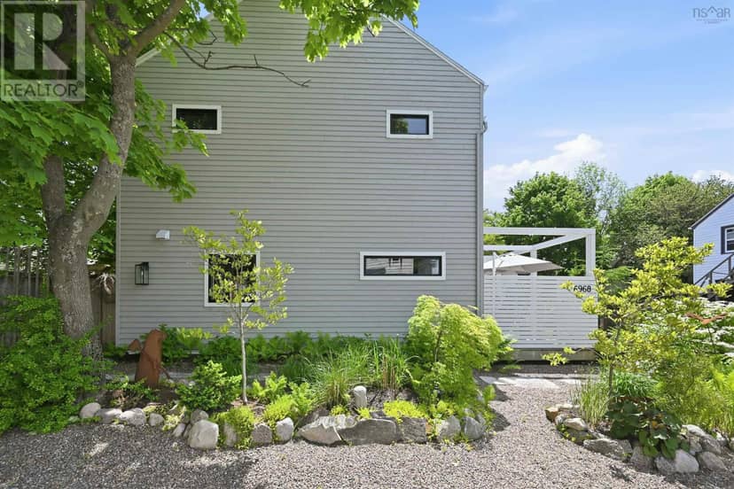 6968 Chebucto Road — photo 39 of 40
