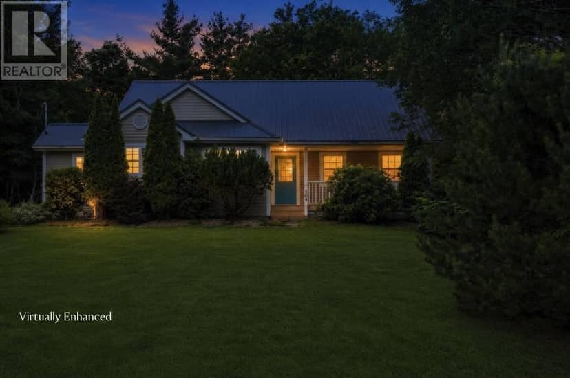 104 Bluenose Avenue, Pleasantville, photo 5