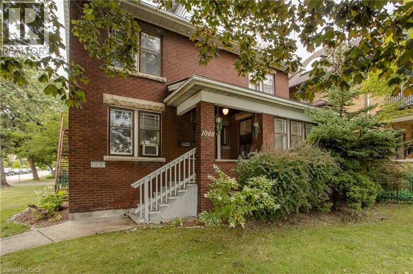 1088 KING Street E — photo 2 of 40