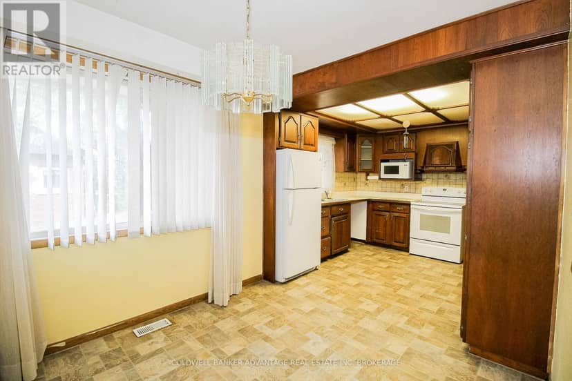 27 Hughes Avenue, Welland, photo 7