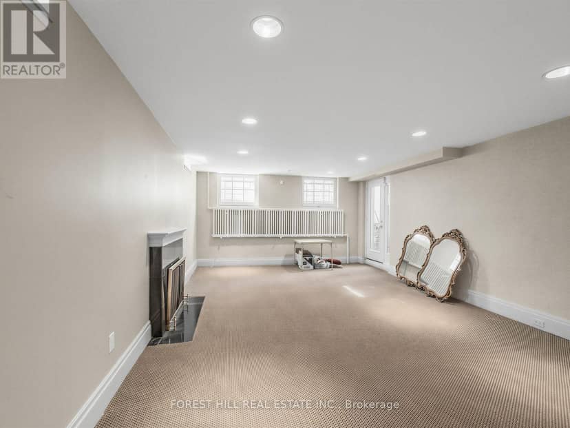 9 Ormsby Crescent — photo 33 of 38