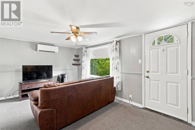 418 Old Port Mouton Road — photo 13 of 38