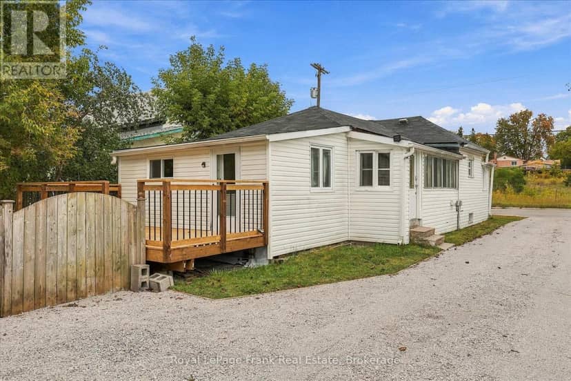 73 Lindsay Street N — photo 27 of 40