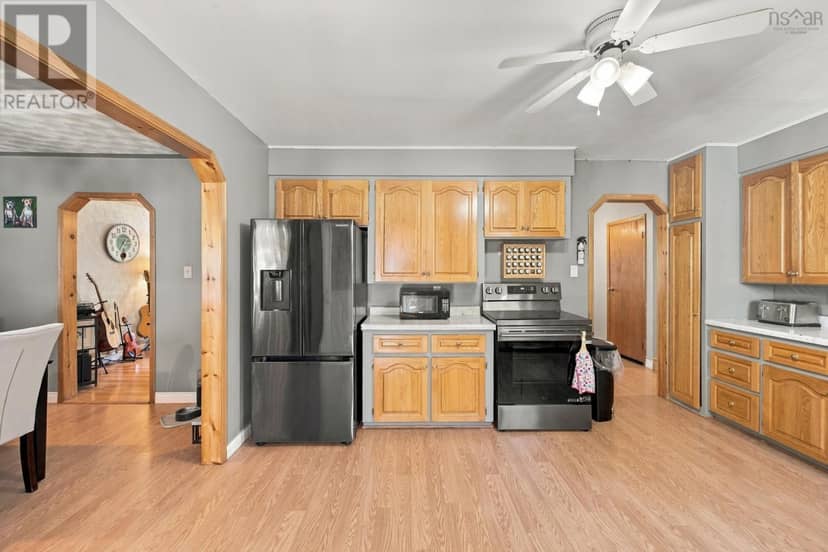 1530 Riverside Road — photo 12 of 40