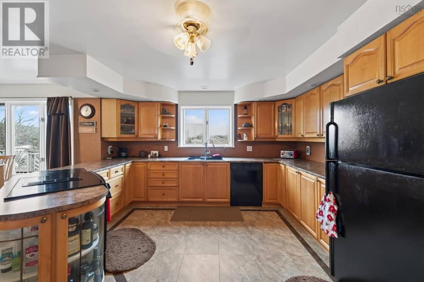 18404 Highway 7, Popes Harbour, photo 4