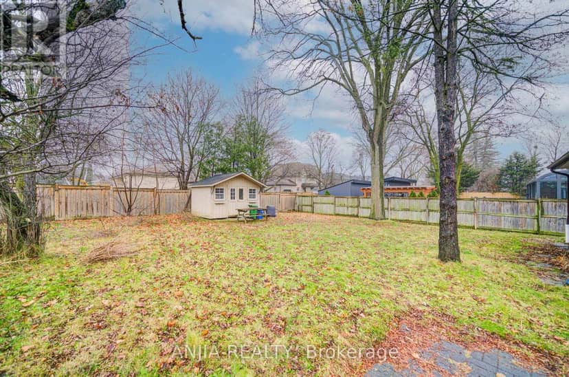 27 Jonquil Crescent — photo 40 of 40