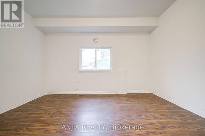 27 Jonquil Crescent — photo 7 of 40