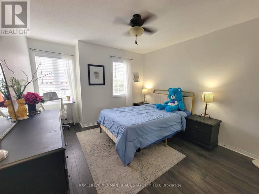 256 McBride Crescent — photo 17 of 34