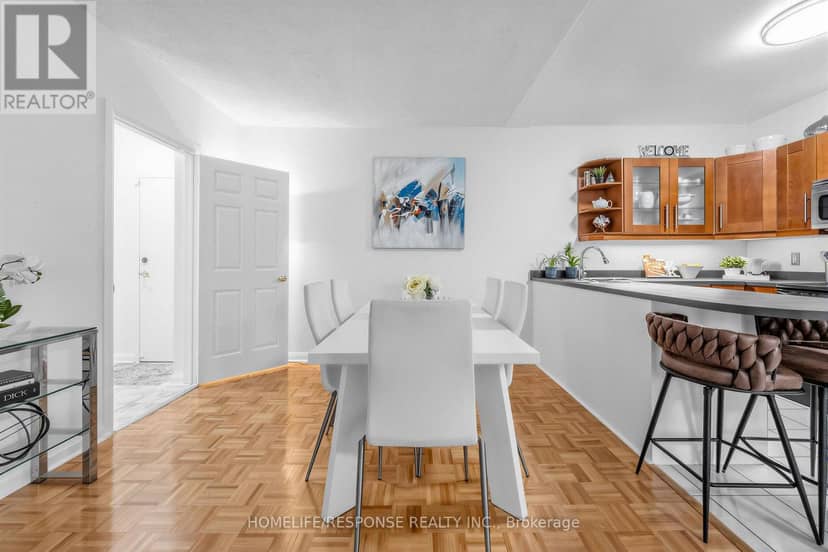 103 - 49 Queen Street E — photo 10 of 25