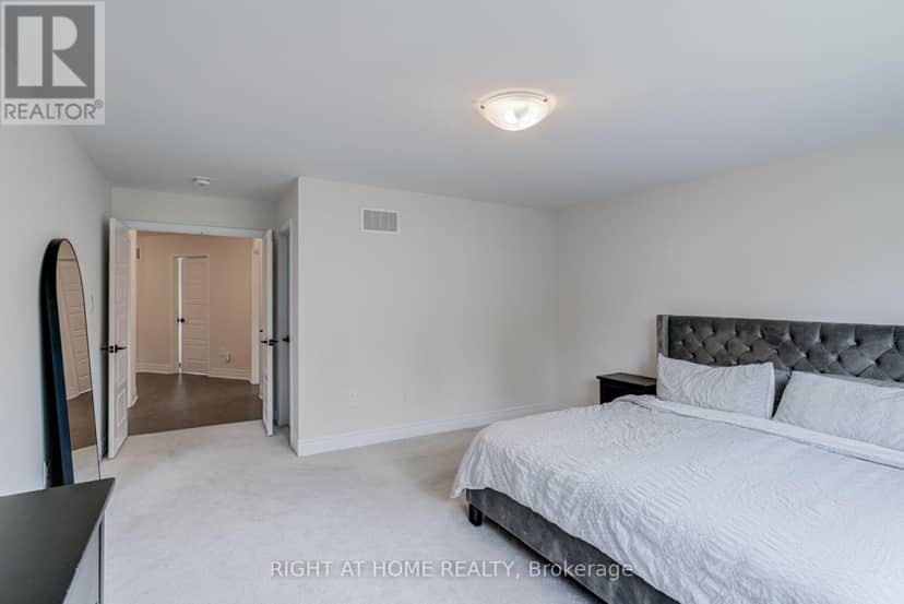 51 Rosewell Crescent — photo 30 of 40