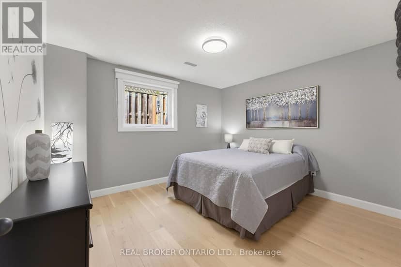 64 Carmichael Crescent — photo 15 of 40