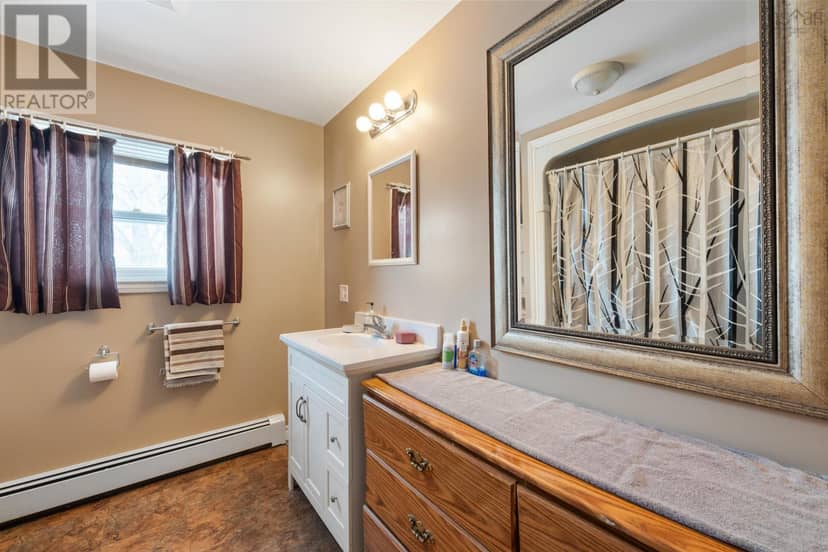 84 Third Avenue — photo 16 of 33