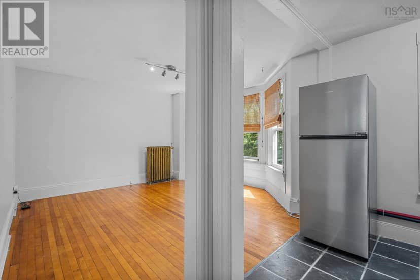 6147 Pepperell Street — photo 5 of 40