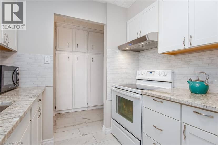 71 VANIER Drive Unit# 310 — photo 17 of 40