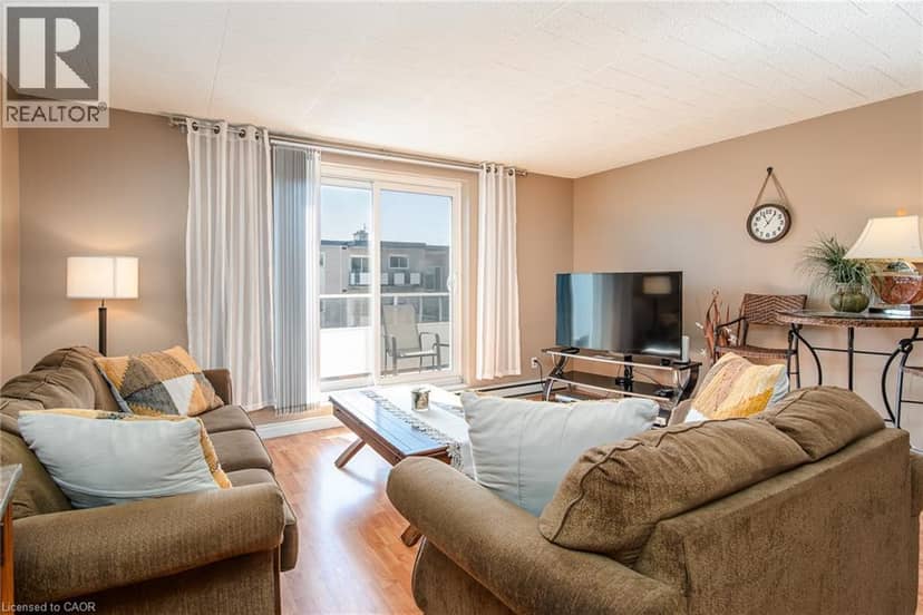 71 VANIER Drive Unit# 310 — photo 21 of 40
