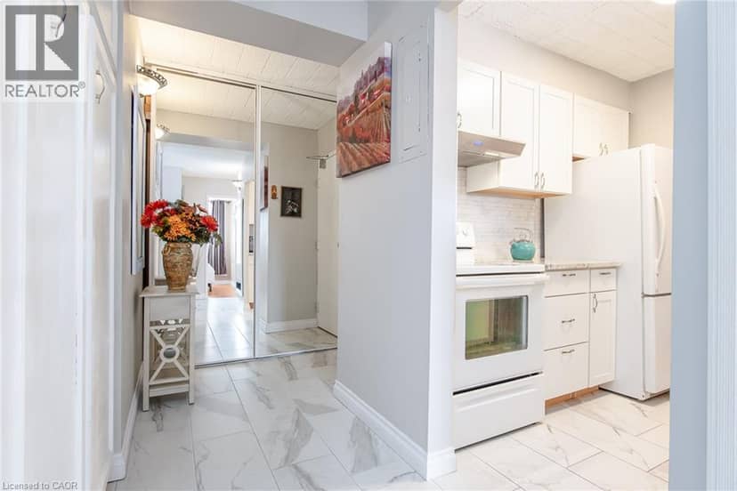 71 VANIER Drive Unit# 310 — photo 9 of 40