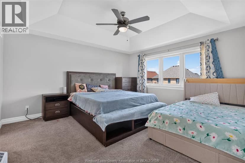 353 Benjamin — photo 25 of 40