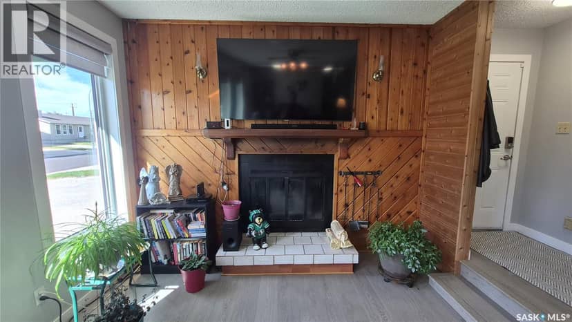 409 Herman CRESCENT — photo 12 of 40