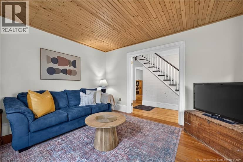 877 Barker Street — photo 2 of 36