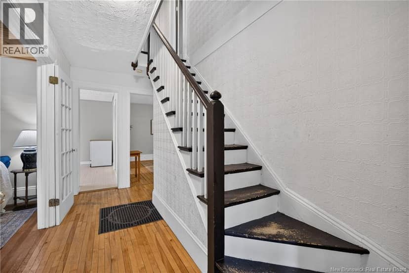 877 Barker Street — photo 20 of 36