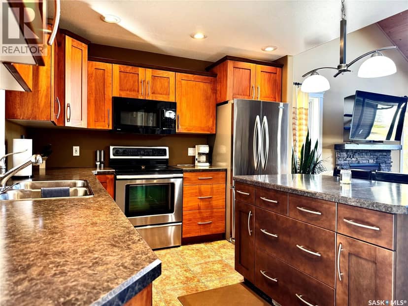 6 Islander DRIVE — photo 11 of 40