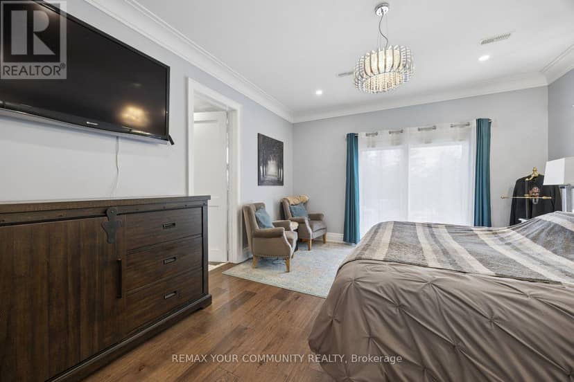 47 Hall Street — photo 24 of 35