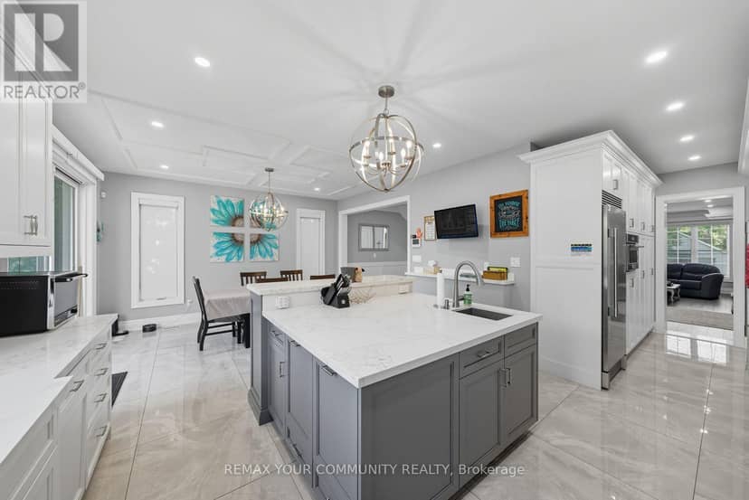 47 Hall Street — photo 8 of 35