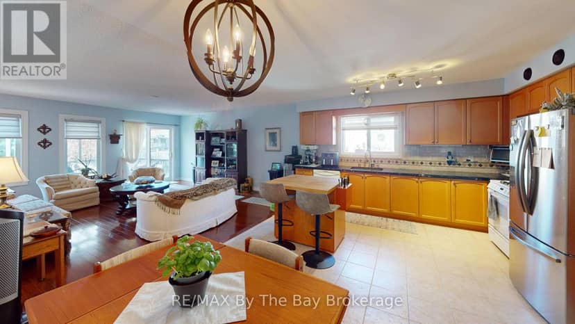 8 Middleport Drive — photo 21 of 40