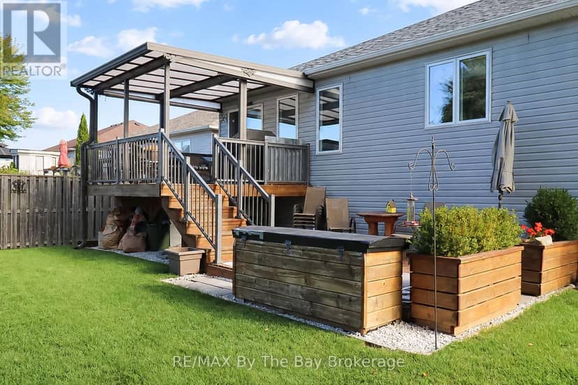 8 Middleport Drive — photo 29 of 40