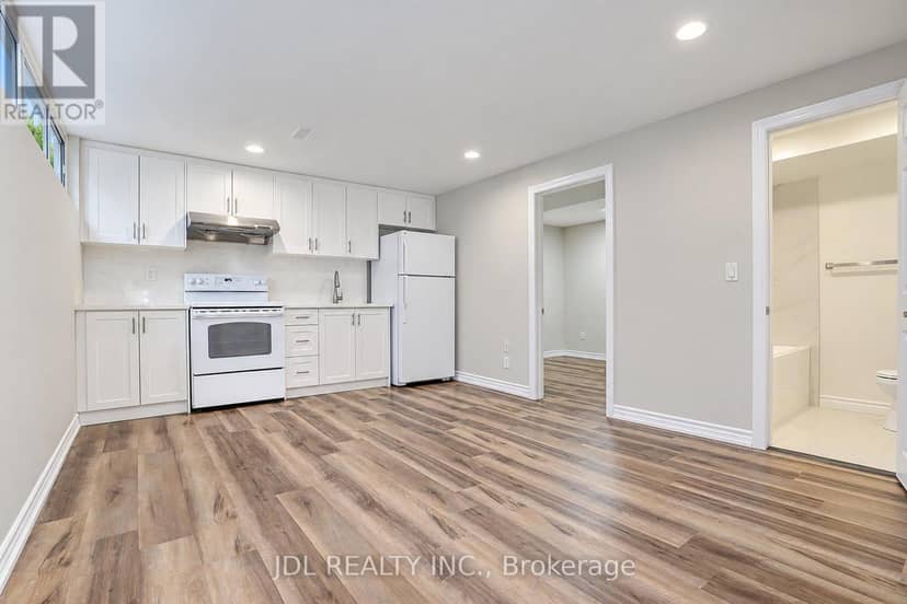 19 Sweeney Drive — photo 35 of 40