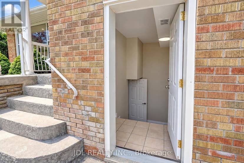 19 Sweeney Drive — photo 36 of 40
