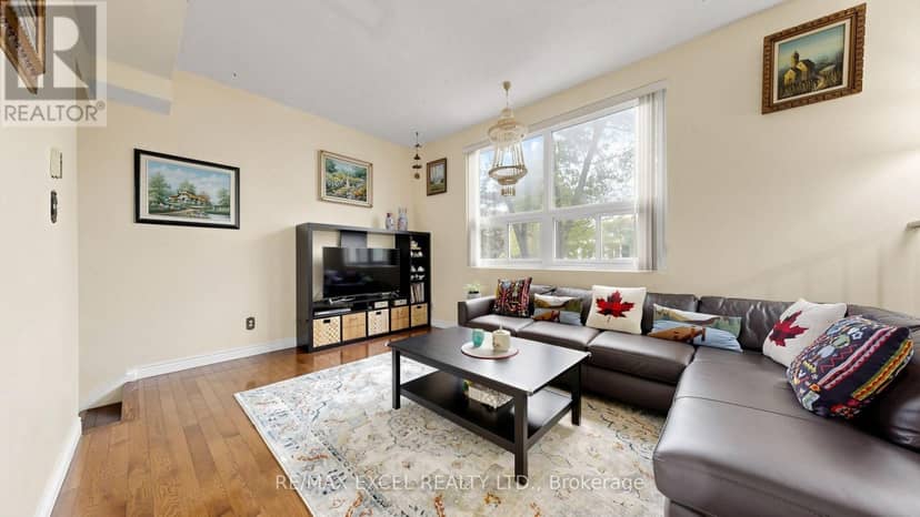 110 Courville Coach Way, Toronto, photo 2