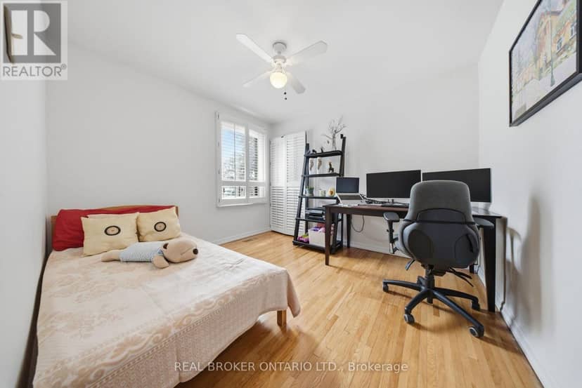 88 Cavehill Crescent — photo 13 of 26