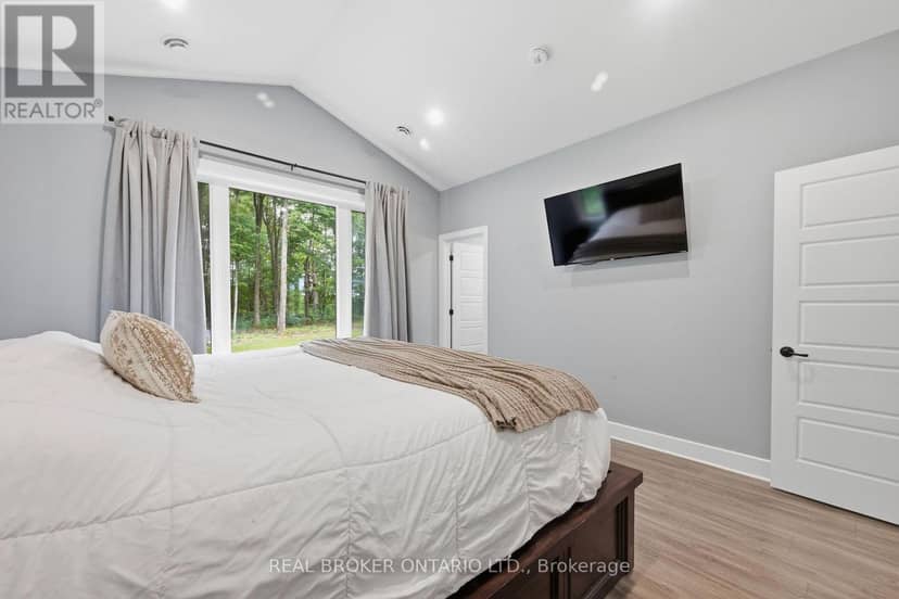 16 Cole Road — photo 24 of 40