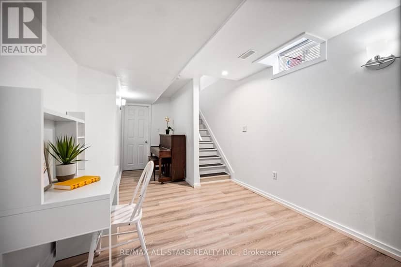 195 Richard Underhill Avenue — photo 33 of 34