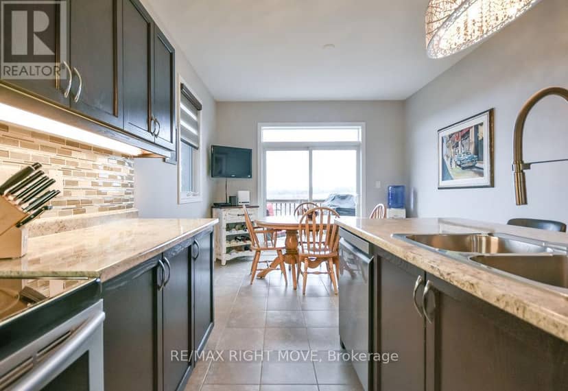 3111 Emperor Drive — photo 11 of 40
