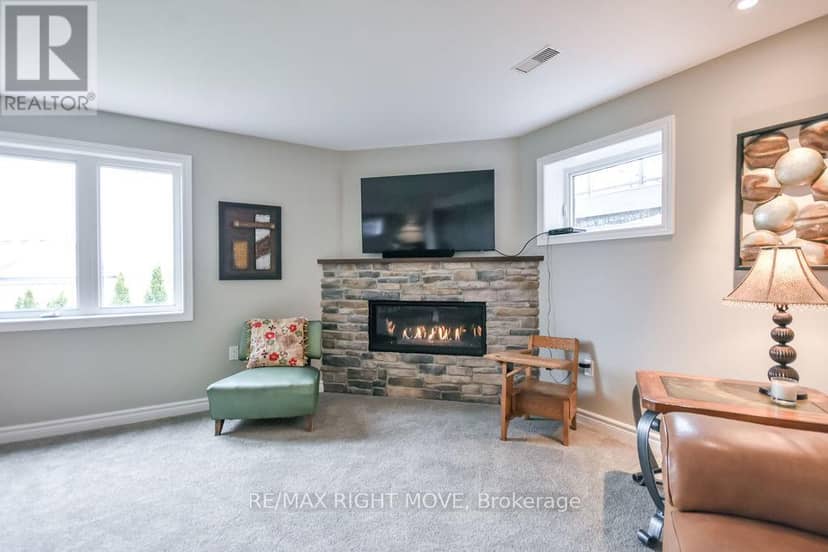 3111 Emperor Drive — photo 32 of 40