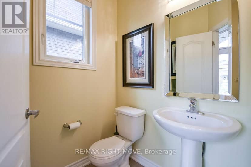 3111 Emperor Drive — photo 4 of 40