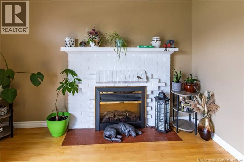 27 Stewart Avenue — photo 19 of 40