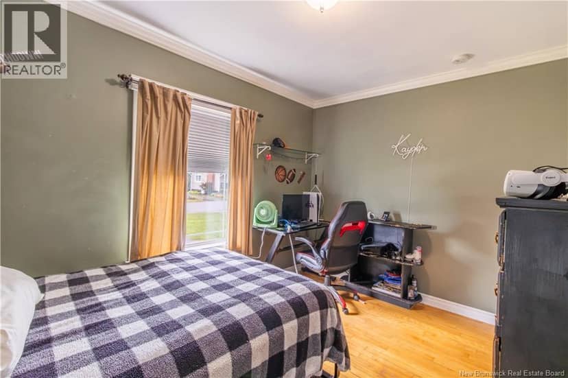 27 Stewart Avenue — photo 25 of 40