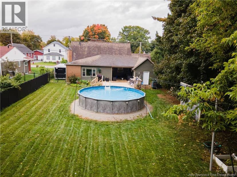 27 Stewart Avenue, Sussex, photo 7