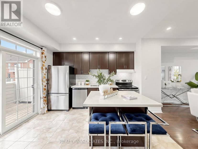 11 Tatra Lane, Markham, photo 8